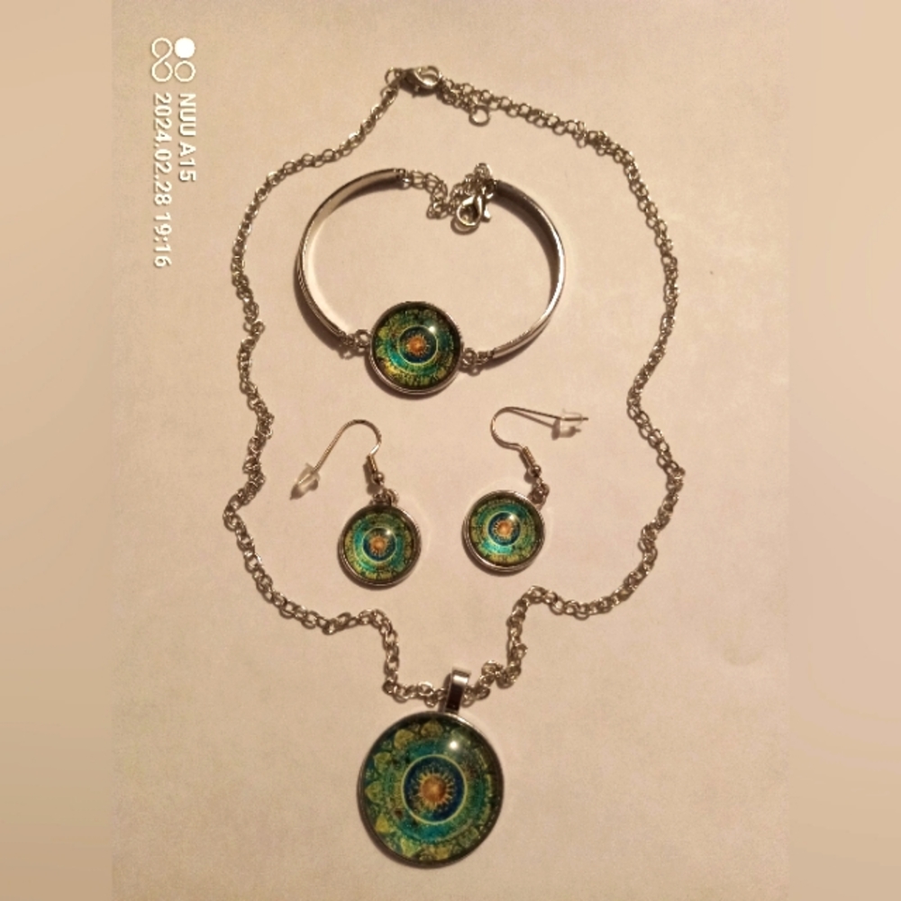 Jewelry set - Picture 2 of 7